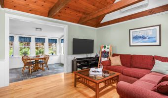 156 Tonela Ln, Barnstable, MA 02630