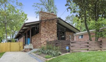 5511 HUNTINGTON Pkwy, Bethesda, MD 20814