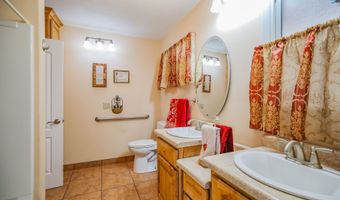 1809 College Ave, Alamogordo, NM 88310