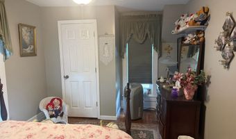 283 Webster St, Alderson, WV 24910