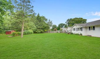 3238 Ridgewood Rd, Allenwood, NJ 08720