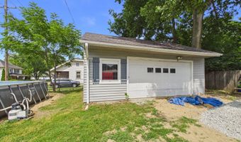 1124 E 10th St, Anderson, IN 46012