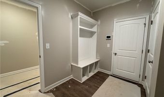 408 Redwater Trl, Aberdeen, NC 28315