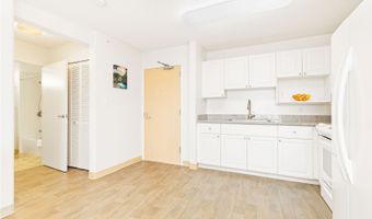 801 South St 2910, Honolulu, HI 96813