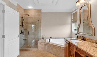 4 Ridgeview Way, Allentown, NJ 08501