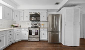 622 46TH St, Astoria, OR 97103