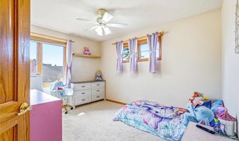 488 139th Ln NW, Andover, MN 55304