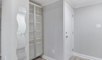 1708 NEWTON St NW 104, Washington, DC 20010