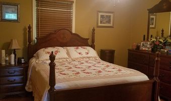 53 Teas St, Andrews, NC 28901