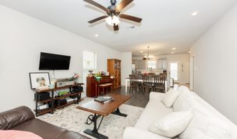1025 Shadow Bluff Dr, Baton Rouge, LA 70820