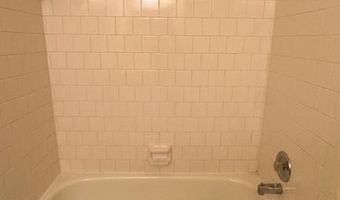 2 Fallen Tree Ct #C, Baltimore, MD 21227