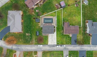 217 Karen Dr, Allegheny Twp., PA 15613