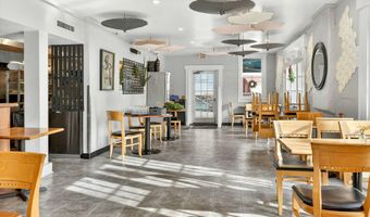 84 N Main St, Ashland, OR 97520