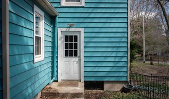 823 W Superior St, Alma, MI 48801