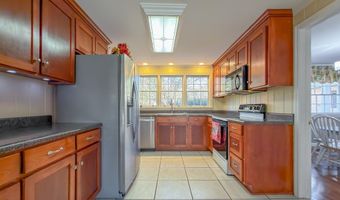 1715 Douglas Dr, Bainbridge, GA 39819