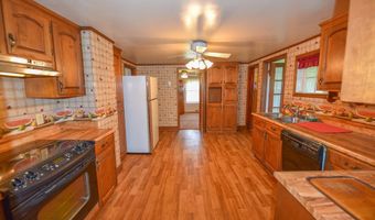 350 Fairfield St, Calhoun Falls, SC 29628
