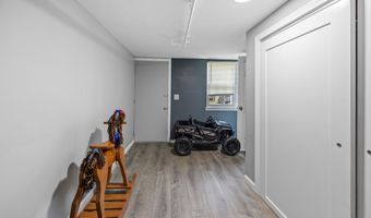 55 Beths Ave APT 78, Bristol, CT 06010