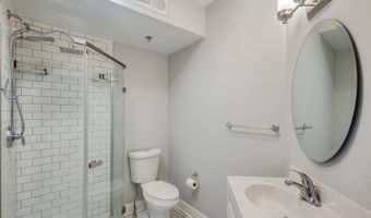 180 MAIN St #202, Annapolis, MD 21401