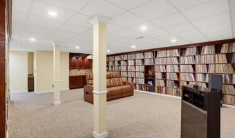1825 WINDSWEPT Cir, Dover, DE 19901