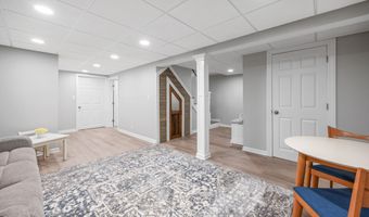 253 Sperry Rd, Bristol, CT 06010