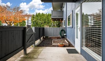 10090 SW BEAVERTON HILLSDALE Hwy 16, Beaverton, OR 97005