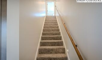 5141 Andy Hicks Rd, Banner Elk, NC 28604
