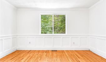 107 Huckleberry Rd, North Kingstown, RI 02852