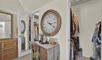 201 Paseo De Vida Loop, Altus, OK 73521