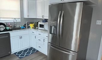 1049 N Michigan Ave Ave, Atlantic City, NJ 08401