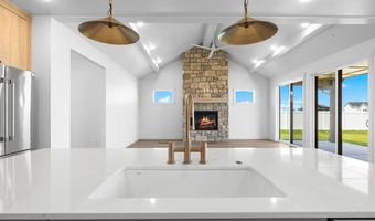 15300 Rhodes Ct, Caldwell, ID 83607