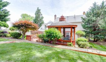 4918 SUNSET Ln, Annandale, VA 22003