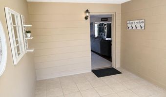 1612 Paradise Ln, Astor, FL 32102