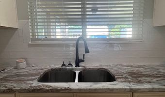 414 Pine Glen Dr, Albany, GA 31705
