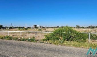 1910 Pearl St, Carlsbad, NM 88220