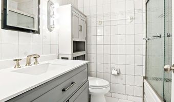 818 RUMPLE Ln, Addison, IL 60101