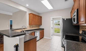 136 TEALWOOD Cv, Atoka, TN 38004