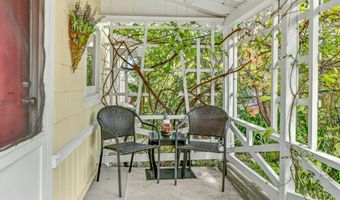 480 Harrison St, Ashland, OR 97520