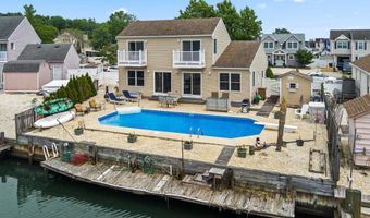 54 STORM JIB Ct, Bayville, NJ 08721