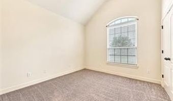 5002 SW Golden Eagle Ave, Bentonville, AR 72713