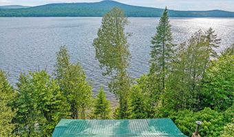 1048 Cottage Rd, Averill, VT 05903