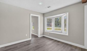 422 London St, Alma, AR 72921