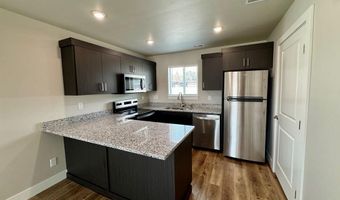 1612 Hannah Ln, Blackfoot, ID 83221