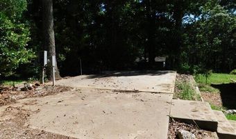 1306 Stonemont, Auburn, GA 30011
