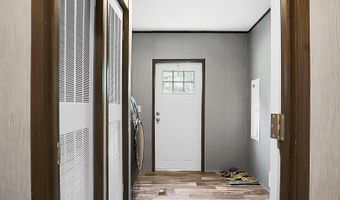 317 Pooshee Plantation Way, Bonneau, SC 29431