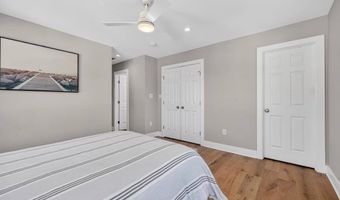 6416 Tisdale Ter, Bethesda, MD 20817
