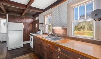 404 Critchett Rd, Candia, NH 03034