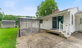 3350 Black Oak Ln, Austintown, OH 44511