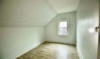 407 East Ave, Bridgeport, CT 06610