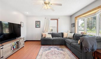 807 11th Ave NW, Austin, MN 55912