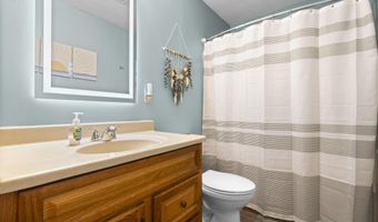 489 Wolcott St 105, Bristol, CT 06010